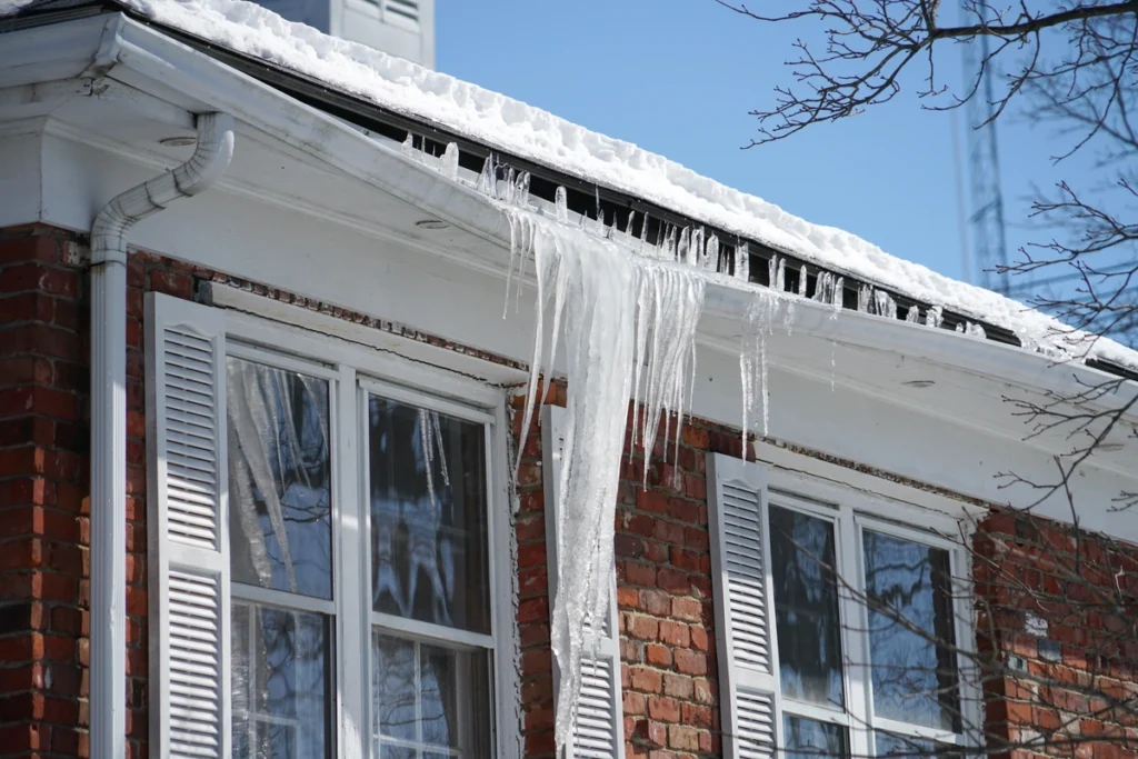 ice-dam-sinking-roof
